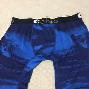 The Mid Ethika Mens